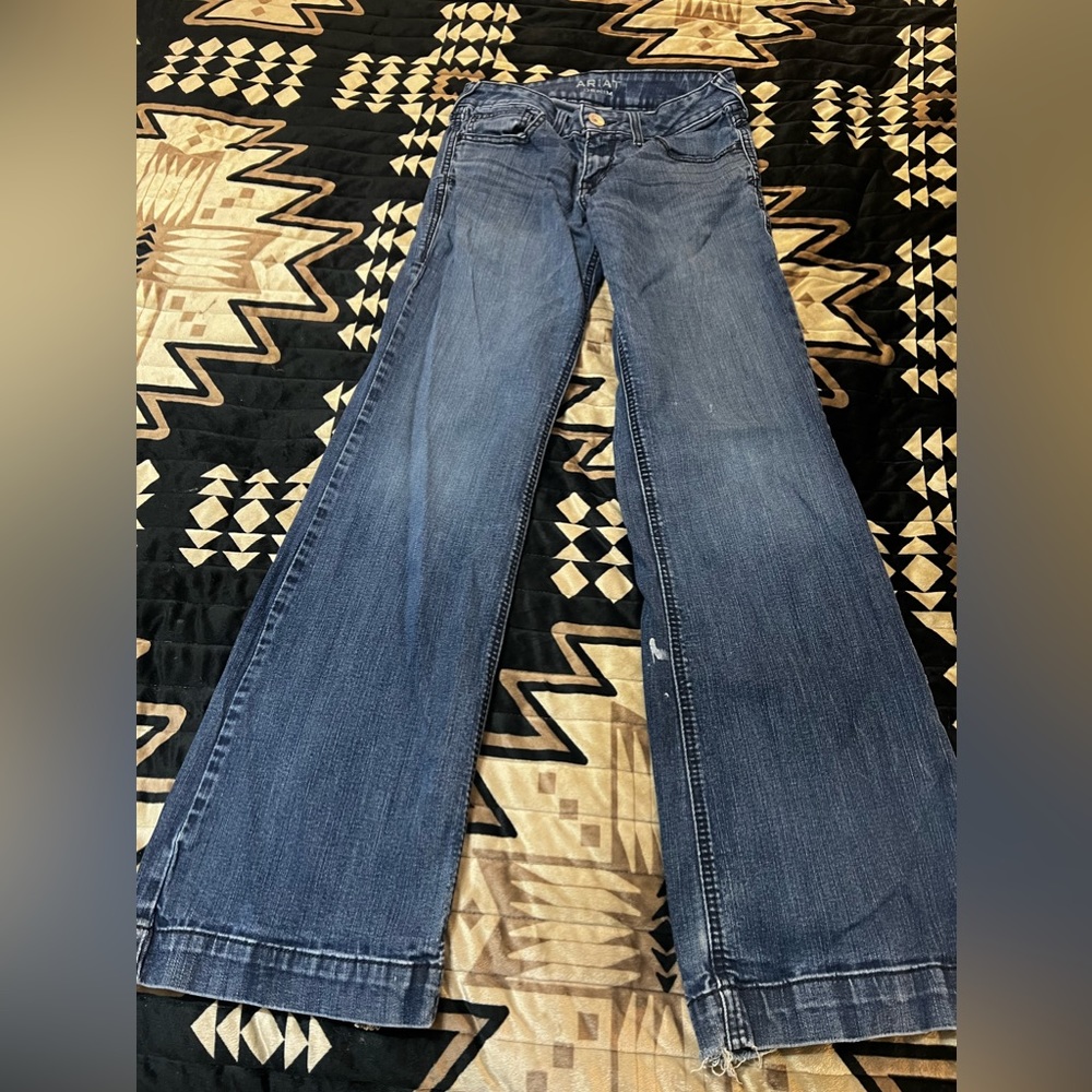 Ariat Trouser Jeans. Size 28r.